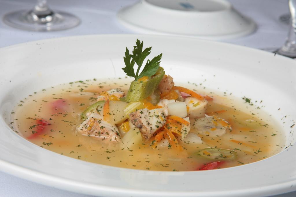 Cardiff Hotel And Spa Runaway Bay Εξωτερικό φωτογραφία